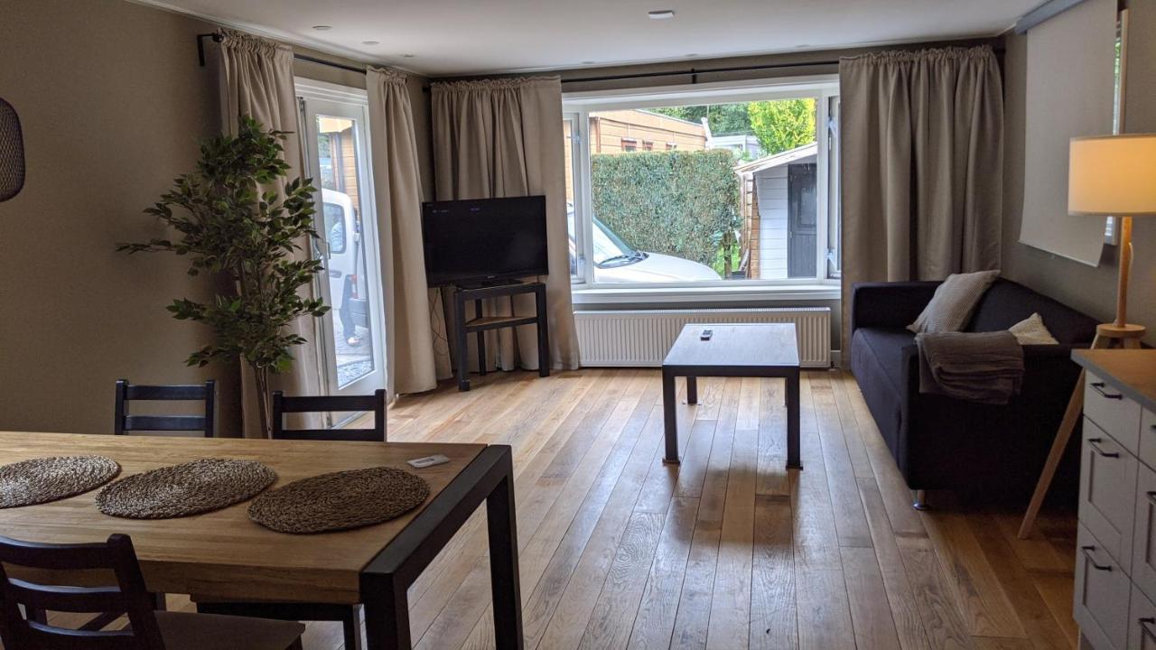 Chalet Op De Veluwe # Berk Putten Esterno foto